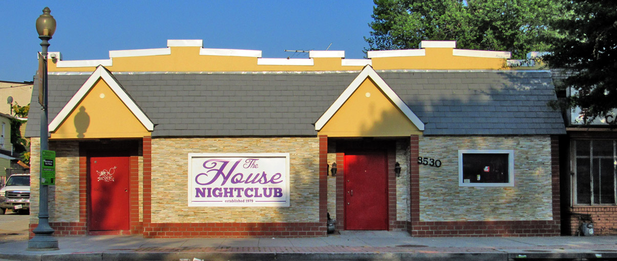 The House Nightclub