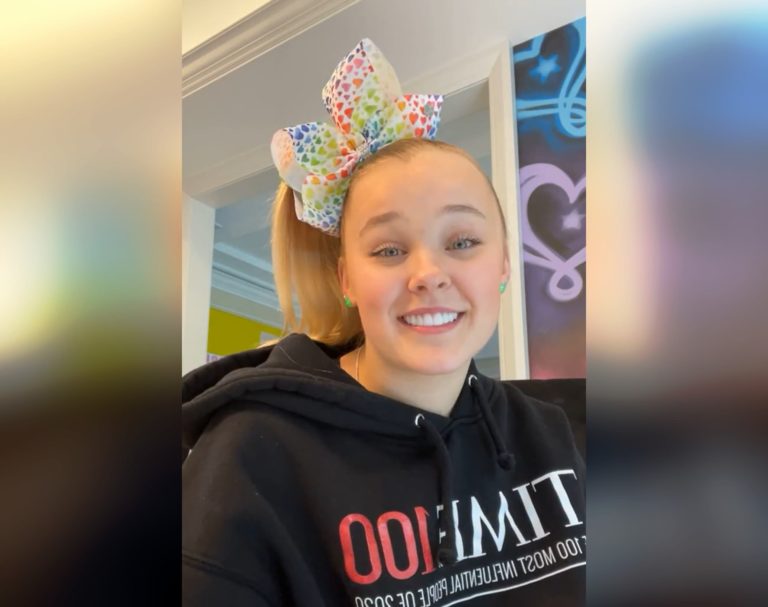 Social media sensation JoJo Siwa comes out as member of LGBTQ community ...