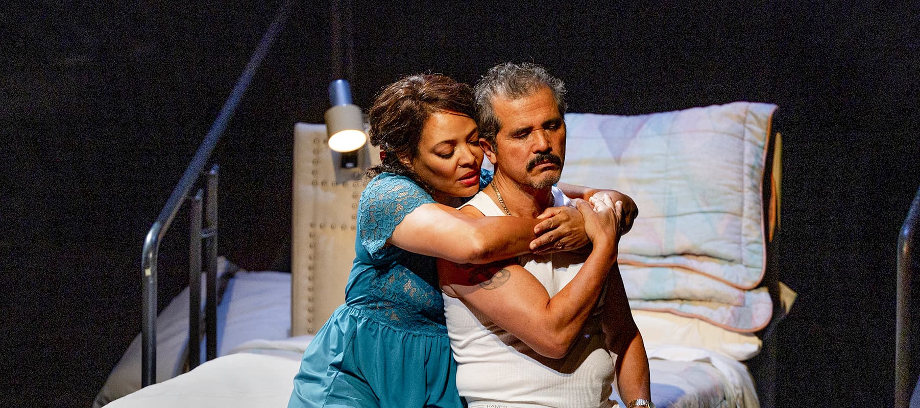 The Other Americans: Luna Lauren Velez and John Leguizamo - Photo: T. Charles Erickson