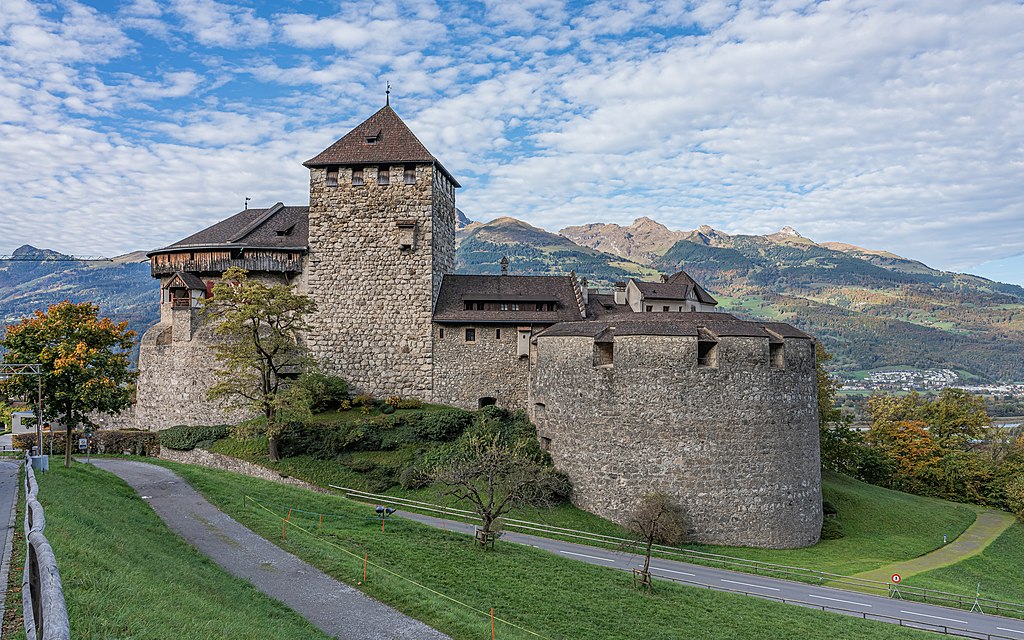 Liechtenstein - Photo: Vaduz Schloss via Wikimedia Commons